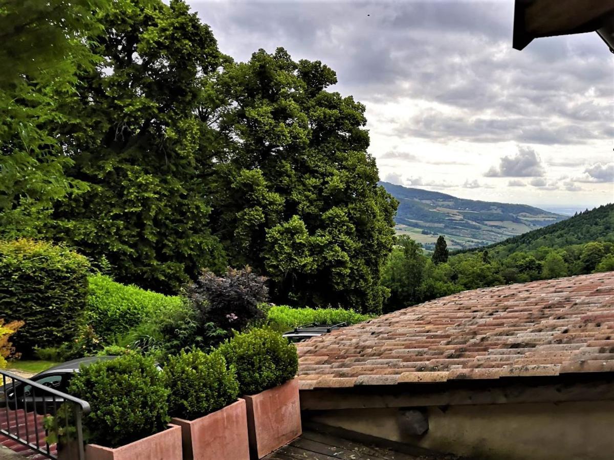 Gite du Hameau D'Amignié Vernay Exterior foto